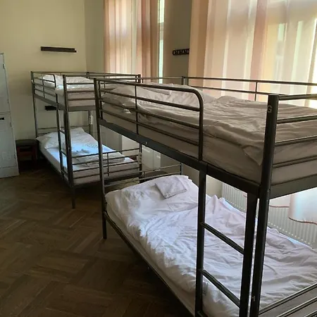Hostel Onefam Old Town Prague
