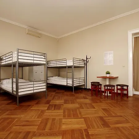 Onefam Old Town Hostel