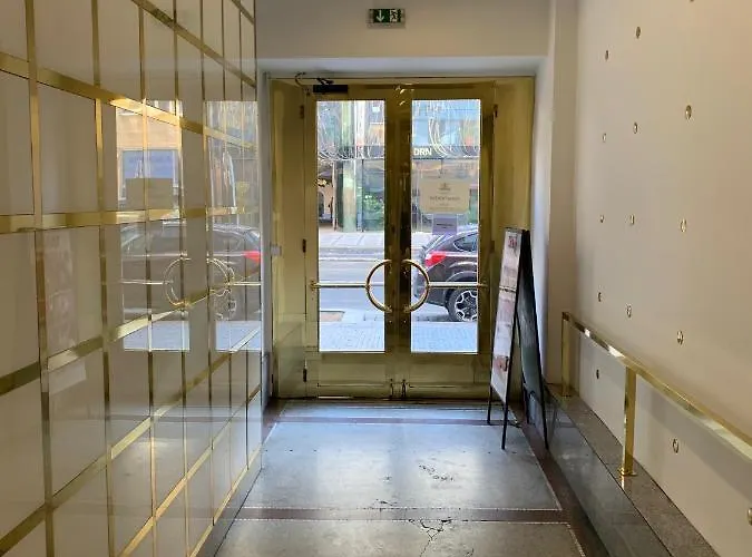 Onefam Old Town Ostello